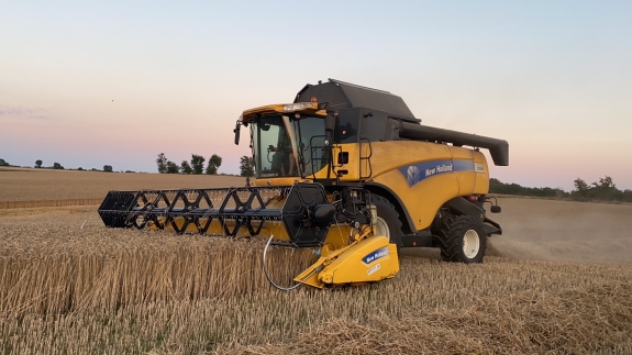 New Holland mejetærsker til salg og opkøb i hele Danmark med base i Vejle